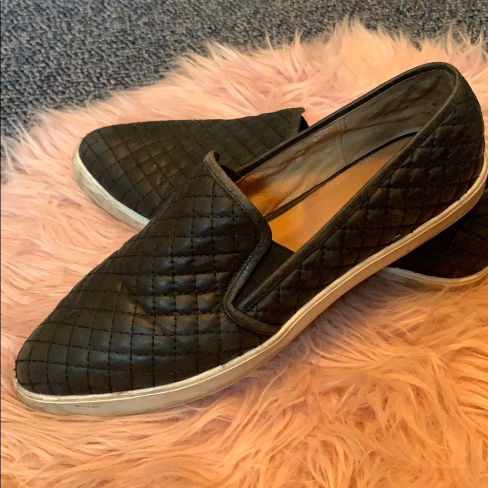 J Slides With Pointed Toe Size 8.5 - image 3
